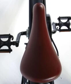 Volare Black Cruiser Kinderfiets - Jongens - 16 Inch - Zwart - 2 Handremmen 31 Volare Black Cruiser Kinderfiets - Jongens - 16 Inch - Zwart - 2 Handremmen -Fietsuitrustings Winkel 1020x1200 4