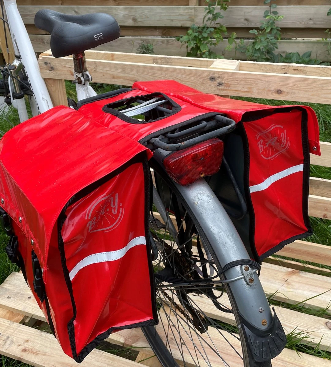 BayNL- Waterdicht - Dubbele - Bisonyl - Fietstas- Reflectoren - Zwart – 34cmX16.2cmX32cm=35 Liter 5 BayNL- Waterdicht - Dubbele - Bisonyl - Fietstas- Reflectoren - Zwart – 34cmX16.2cmX32cm=35 Liter - Afbeelding 5