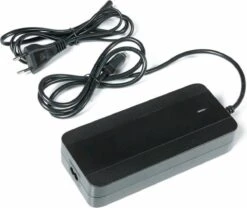 Cortina Ecomo - Elektrische Fietsoplader - 2A - 36V - Nieuw Type -Fietsuitrustings Winkel 1200x1010 3