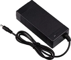 Originele Windgoo/Moovway Adapter – 42V 2A – Power Charger -Fietsuitrustings Winkel 1200x1021 3