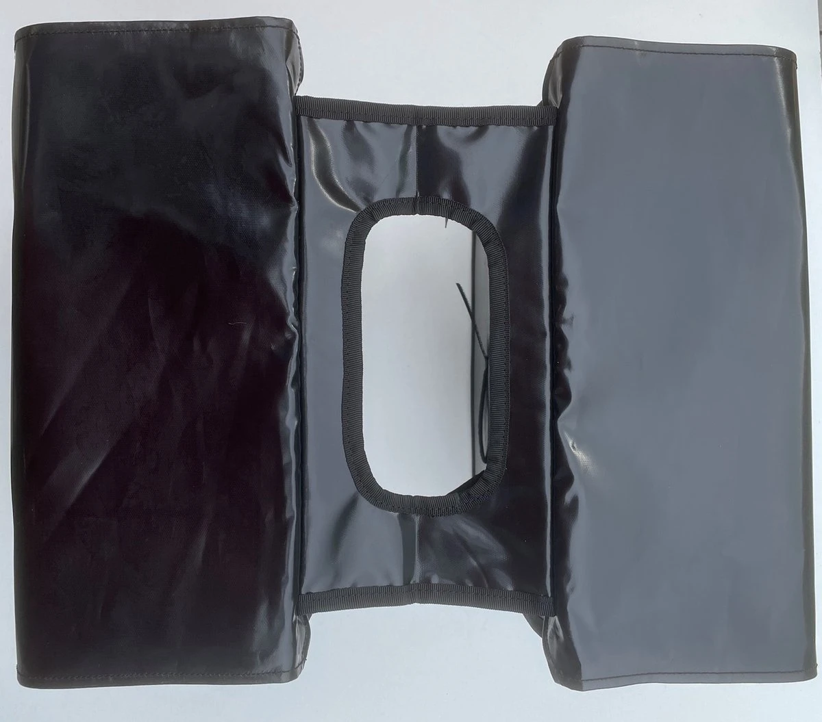 BayNL- Waterdicht - Dubbele - Bisonyl - Fietstas- Reflectoren - Zwart – 34cmX16.2cmX32cm=35 Liter 9 BayNL- Waterdicht - Dubbele - Bisonyl - Fietstas- Reflectoren - Zwart – 34cmX16.2cmX32cm=35 Liter - Afbeelding 9