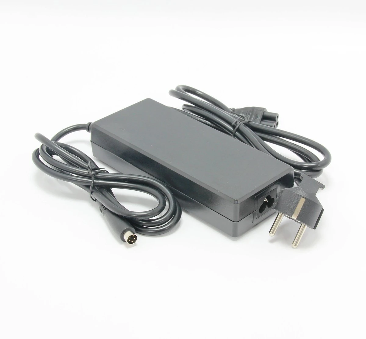 Acculader Stella - Elektrische Fietsoplader - 42v 2A Met 5-polige Ronde Connector 4 Acculader Stella - Elektrische Fietsoplader - 42v 2A Met 5-polige Ronde Connector - Afbeelding 4