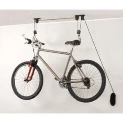 Merkloos Double Fietslift Ophangsysteem - Plafond Fietsbeugel Met Haken - Fietshaak Plafondlift Ophangbeugel - 2 Ophanghaken 5 Merkloos Double Fietslift Ophangsysteem - Plafond Fietsbeugel Met Haken - Fietshaak Plafondlift Ophangbeugel - 2 Ophanghaken -Fietsuitrustings Winkel 1200x1200 252