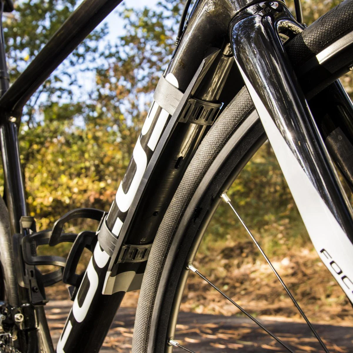 BBB BFD-03 MudCatcher II Voorspatbord - Onderbuis - Mountainbike 4 BBB BFD-03 MudCatcher II Voorspatbord - Onderbuis - Mountainbike - Afbeelding 4