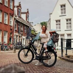 Urban Iki Urban Ik Fietshelm - Aotake Light Blue - Maat XS (44 - 48cm) 6 Urban Iki Urban Ik Fietshelm - Aotake Light Blue - Maat XS (44 - 48cm) -Fietsuitrustings Winkel 1200x1200 976