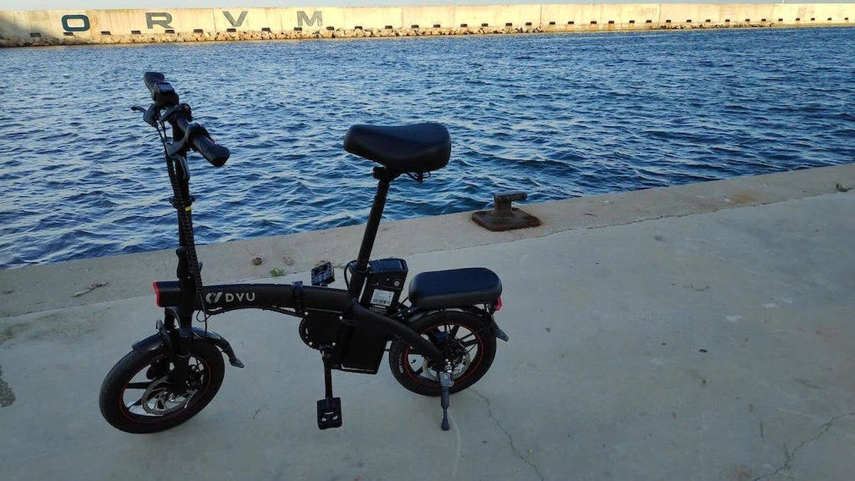 F-Wheel DYU A5 - Elektrische Vouwfiets - E Bike - 14 Inch - 7.5 Ah - 25km/u - Zwart 17 F-Wheel DYU A5 - Elektrische Vouwfiets - E Bike - 14 Inch - 7.5 Ah - 25km/u - Zwart - Afbeelding 17