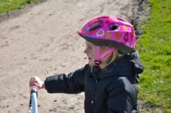 BBB Cycling Boogy Fietshelm - Kind - Maat M - Heart - BHE-37 14 BBB Cycling Boogy Fietshelm - Kind - Maat M - Heart - BHE-37 -Fietsuitrustings Winkel 1200x796 13