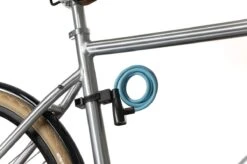 AXA Resolute 8/120 Kabelslot – Slot Voor Fietsen - Gebruiksvriendelijk - 120 Cm Lang - Diameter 8 Mm - Licht Blauw -Fietsuitrustings Winkel 1200x799 14