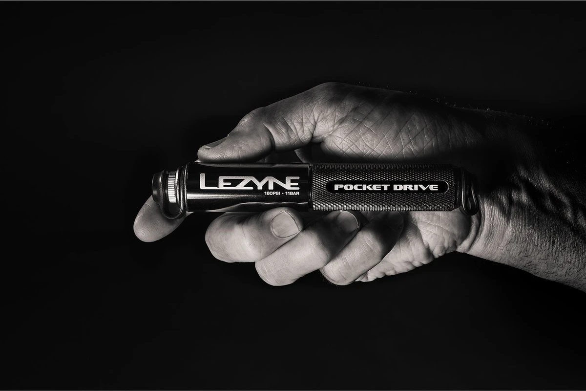 LEZYNE POCKET DRIVE BLACK/HI GLOSS 4 LEZYNE POCKET DRIVE BLACK/HI GLOSS - Afbeelding 4