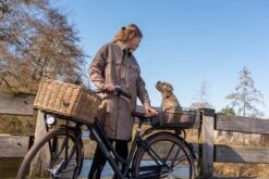 Fastrider Olav Fietsmand Voor Achterdrager - Inclusief Bevestiging - 25 Liter - Metaal - Zwart 16 Fastrider Olav Fietsmand Voor Achterdrager - Inclusief Bevestiging - 25 Liter - Metaal - Zwart -Fietsuitrustings Winkel 1200x800 125