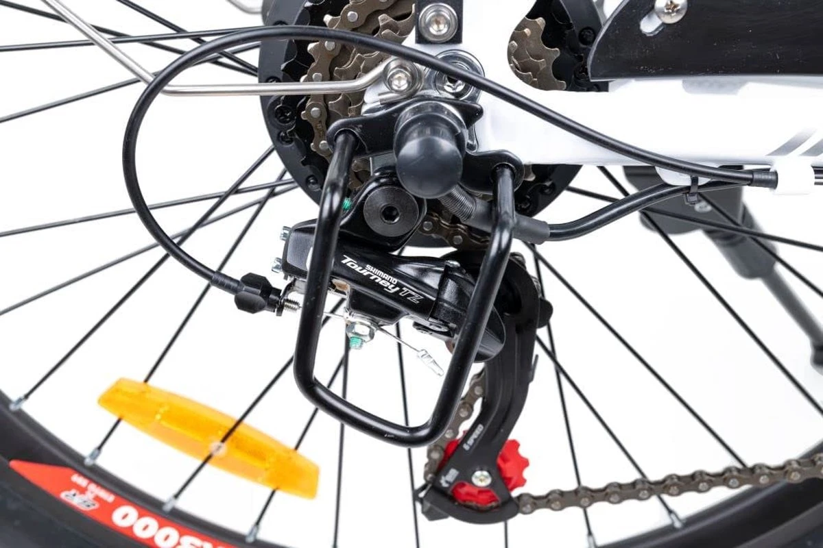 Myatu E-Bike Heren En Dames Lage Instap Met 45 Cm Aluminium Frame, 6 Versnellingen, 250 Wh Afneembare Lithium Batterij 40-80 Km Range, Trekking Ebike Met 1.95 X 26 Inch Wiel (Wit, Urban) 3 Myatu E-Bike Heren En Dames Lage Instap Met 45 Cm Aluminium Frame, 6 Versnellingen, 250 Wh Afneembare Lithium Batterij 40-80 Km Range, Trekking Ebike Met 1.95 X 26 Inch Wiel (Wit, Urban) - Afbeelding 3