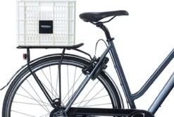 Basil Fietskrat M - Medium - 29.5 Liter - Wit -Fietsuitrustings Winkel 1200x808 5
