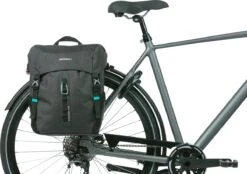 Basil Discovery 365D Enkele Fietstas - 20 Liter - Zwart -Fietsuitrustings Winkel 1200x844 3