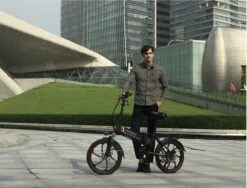 Samebike Elektrische Vouwfiet - Shimano 7 Speed Derailleur - 48V/ 10Ah Lithium Batterij - Aluminium -sportief/modern - 35km/u - Wit 19 Samebike Elektrische Vouwfiet - Shimano 7 Speed Derailleur - 48V/ 10Ah Lithium Batterij - Aluminium -sportief/modern - 35km/u - Wit -Fietsuitrustings Winkel 1200x911 7