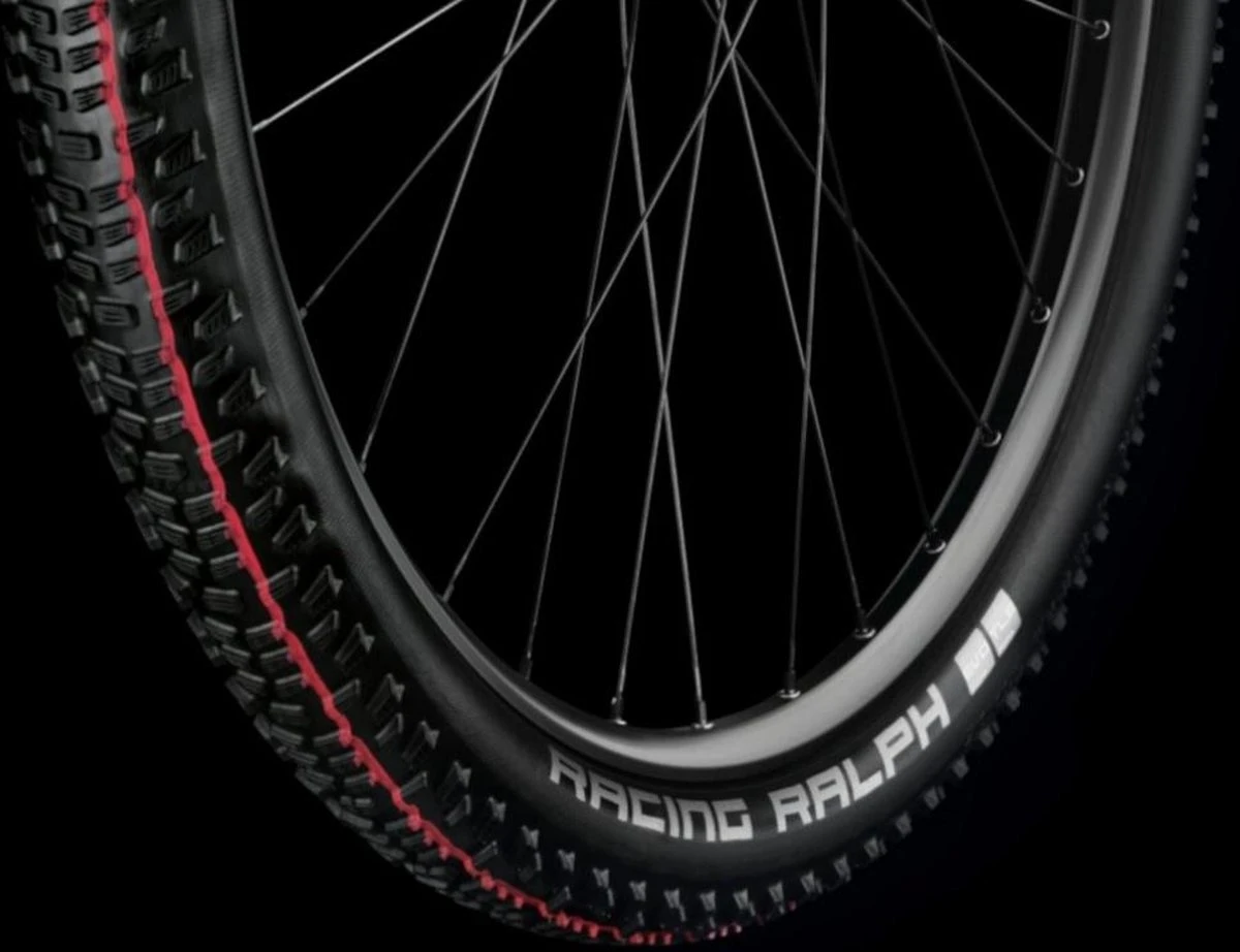 Schwalbe Buitenband - Energizer Plus - 28 Inch X 1.40 - Zwart Reflecterend 2 Schwalbe Buitenband - Energizer Plus - 28 Inch X 1.40 - Zwart Reflecterend - Afbeelding 2