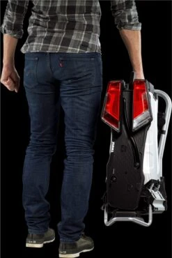 Thule EasyFold 931 Fietsendrager - 2 E-bikes - 13 Polig - Kantelbaar -Fietsuitrustings Winkel 802x1200 7