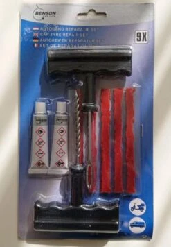 Autobanden Reparatie Set - 9 Delig - Zelf Je Autoband Plakken - Autoband Reparatieset - Banden Reparatieset - Autoband Repareren 5 Autobanden Reparatie Set - 9 Delig - Zelf Je Autoband Plakken - Autoband Reparatieset - Banden Reparatieset - Autoband Repareren -Fietsuitrustings Winkel 833x1200 4