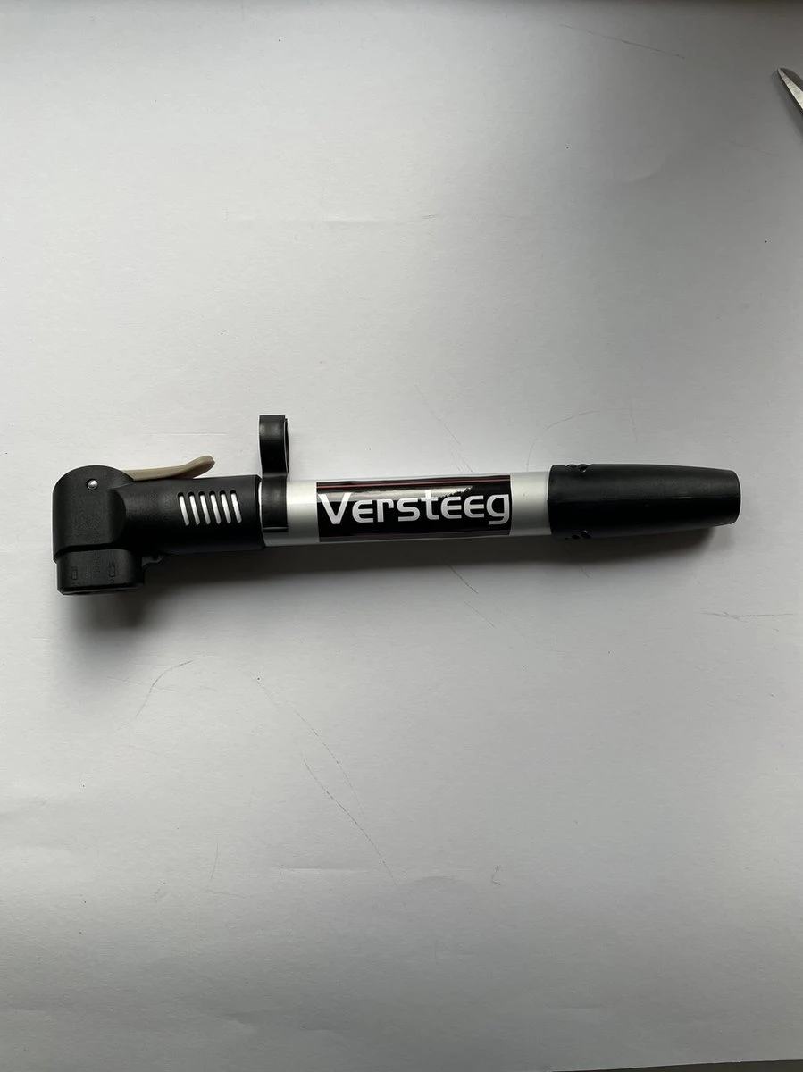 Mini Fietspomp - Handpomp - 20 CM - Vakantie Pomp - Fietspomp To Go 2 Mini Fietspomp - Handpomp - 20 CM - Vakantie Pomp - Fietspomp To Go - Afbeelding 2