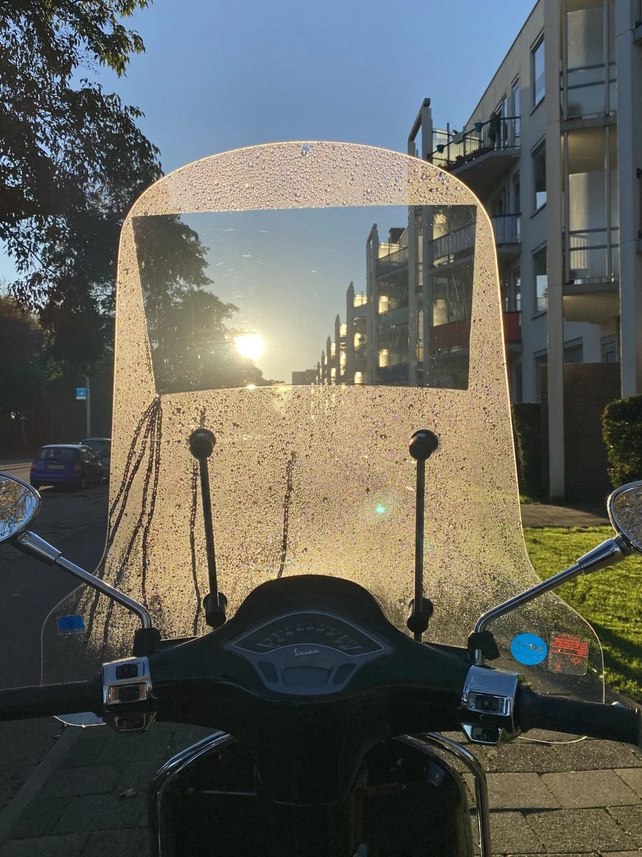 Waterafstotende Sticker Windscherm-Anti Regen Folie-Scooter-Nano Spray-Vespa Sprint-Zip-Sym-Universeel 4 Waterafstotende Sticker Windscherm-Anti Regen Folie-Scooter-Nano Spray-Vespa Sprint-Zip-Sym-Universeel - Afbeelding 4